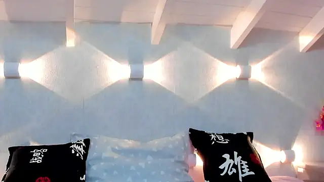 Brianna Maya online show from April 15, 2026, 8:31 pm