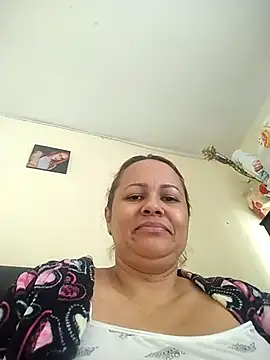 Snapshot of carolmodel chatting on October 10, 2025, 7:04 pm carolmodel online show from October 10, 2025, 7:04 pm