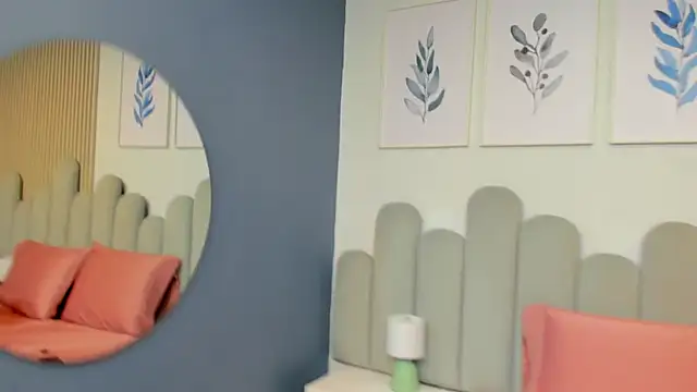 Snapshot of luly_dreams chatting on May 15, 2026, 11:19 am luly dreams online show from May 15, 2026, 11:19 am