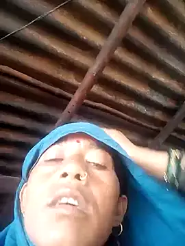 Hot hasji38 online show from October 16, 2025, 9:17 am