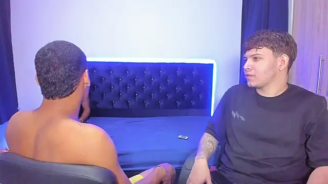 isaac master77 online show from October 25, 2025, 3:06 am