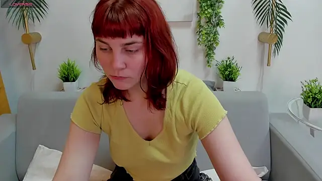 Snapshot of Rene_Shine chatting on November 8, 2025, 9:24 am Rene Shine online show from November 8, 2025, 9:24 am