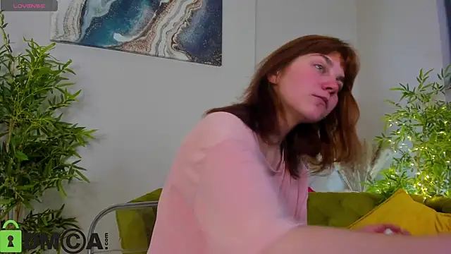 Snapshot of Rene_Shine chatting on November 26, 2025, 9:42 am Rene Shine online show from November 26, 2025, 9:42 am