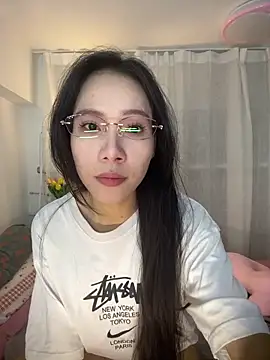 Snapshot of Mmo66 chatting on October 11, 2025, 3:35 pm Mmo66 online show from October 11, 2025, 3:35 pm