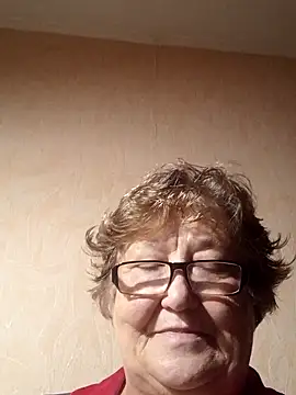 Snapshot of Katherine735 chatting on October 23, 2025, 10:08 pm Katherine735 online show from October 23, 2025, 10:08 pm