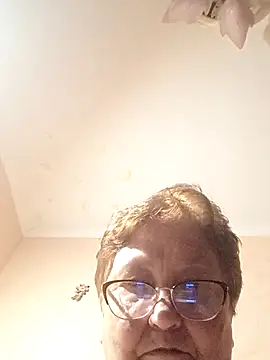 Snapshot of Katherine735 chatting on July 26, 2026, 7:10 pm Katherine735 online show from July 26, 2026, 7:10 pm