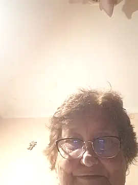 Snapshot of Katherine735 chatting on July 23, 2026, 9:55 pm Katherine735 online show from July 23, 2026, 9:55 pm