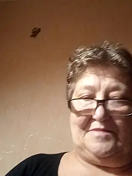 Snapshot of Katherine735 chatting on November 23, 2025, 7:35 pm Katherine735 online show from November 23, 2025, 7:35 pm