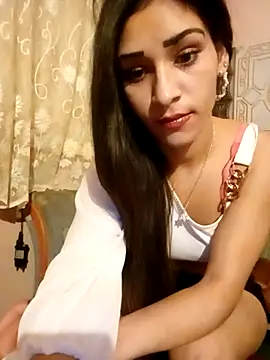 lorina202 online show from January 8, 2026, 10:05 pm