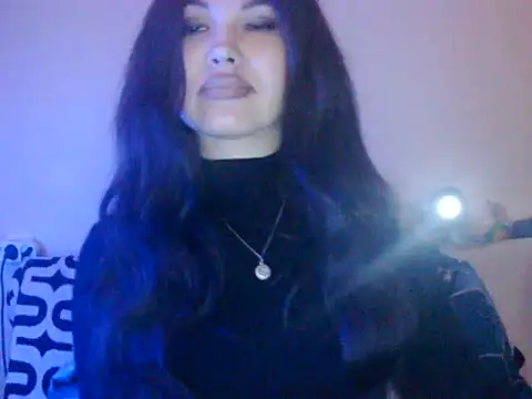 Hoyloria online show from February 24, 2026, 4:19 pm