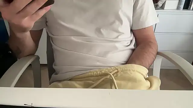 Snapshot of matrixx_9 chatting on November 10, 2025, 8:41 am matrixx 9 online show from November 10, 2025, 8:41 am