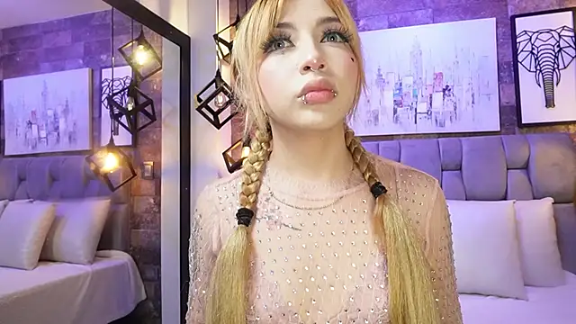 Sophia Bellucci online show from November 22, 2025, 12:26 pm