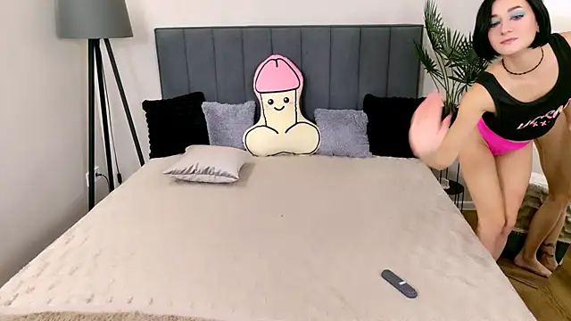 Snapshot of BaileeLynn chatting on November 7, 2025, 1:04 pm BaileeLynn online show from November 7, 2025, 1:04 pm