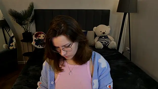 Snapshot of Briarx chatting on January 7, 2026, 9:31 pm Briarx online show from January 7, 2026, 9:31 pm