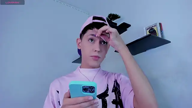 Iam criss09 online show from November 27, 2025, 8:31 pm