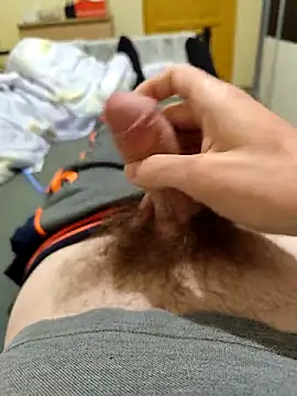 Miskolc1996 online show from November 7, 2025, 4:33 pm