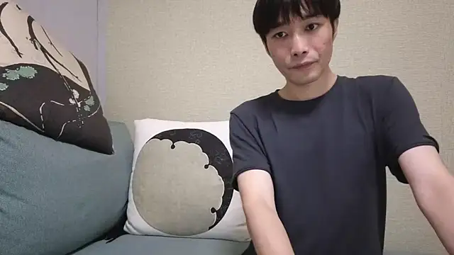 Snapshot of natesui chatting on October 23, 2025, 12:09 am natesui online show from October 23, 2025, 12:09 am