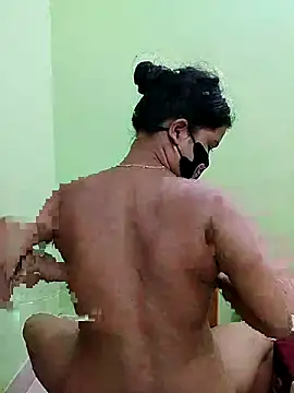 Snapshot of prema-khan chatting on November 9, 2025, 4:33 pm prema-khan online show from November 9, 2025, 4:33 pm