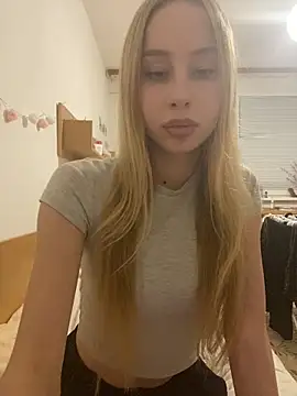 RemyStyles online show from January 5, 2026, 8:01 pm