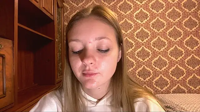  petaI online show from November 9, 2025, 6:06 am