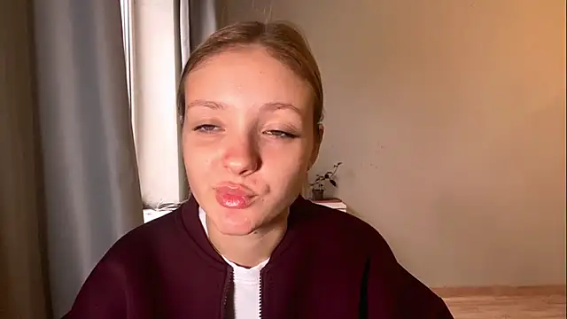  petaI online show from December 1, 2025, 6:14 am