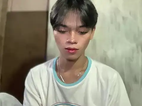 Snapshot of Chechay chatting on November 25, 2025, 1:28 am Chechay online show from November 25, 2025, 1:28 am