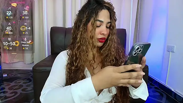 Snapshot of Luna_Vex chatting on October 29, 2025, 3:16 am Luna Vex online show from October 29, 2025, 3:16 am