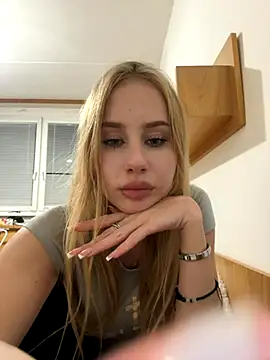 Snapshot of JudithCarly chatting on November 9, 2025, 8:02 pm JudithCarly online show from November 9, 2025, 8:02 pm