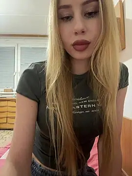 JudithCarly online show from February 20, 2026, 10:01 pm