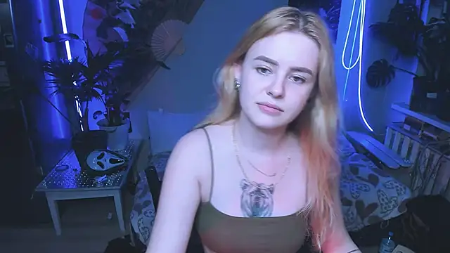 Alexa  Pirs online show from October 14, 2025, 12:44 am