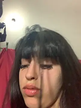 Nicolebermudez online show from November 7, 2025, 2:49 am