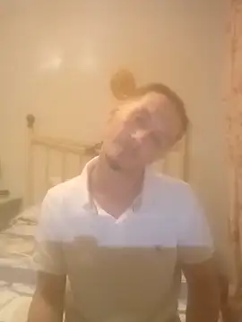 Snapshot of Graimito chatting on October 10, 2025, 5:58 pm Graimito online show from October 10, 2025, 5:58 pm