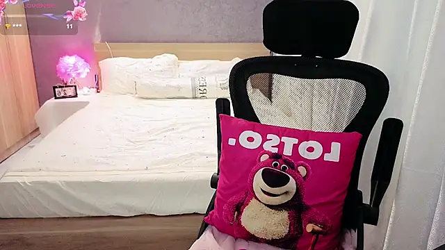 Xuka2594 online show from March 31, 2026, 6:04 am