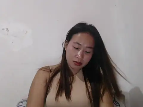 pretty lusii online show from February 23, 2026, 5:13 pm