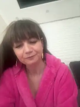 Snapshot of Butterfly8385 chatting on May 24, 2026, 10:26 am Butterfly8385 online show from May 24, 2026, 10:26 am