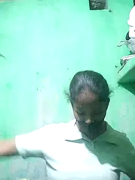 Jaanvi G online show from November 4, 2025, 11:36 am