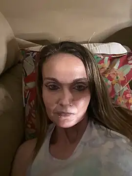 Brooklyn1987 online show from October 10, 2025, 11:11 am