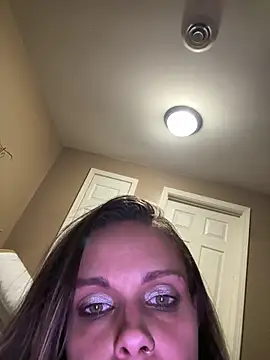 Brooklyn1987 online show from March 29, 2026, 1:40 am