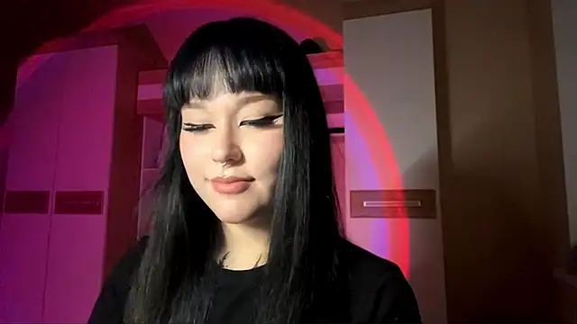 Snapshot of KristenGoodmon chatting on October 24, 2025, 9:52 am KristenGoodmon online show from October 24, 2025, 9:52 am