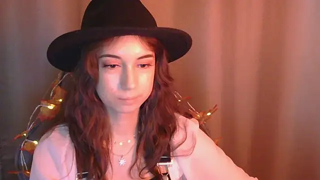 Snapshot of VeraLush chatting on November 4, 2025, 1:48 pm VeraLush online show from November 4, 2025, 1:48 pm