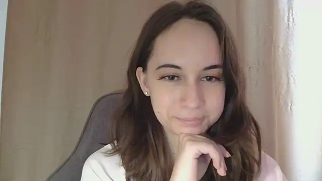 VeraLush online show from March 4, 2026, 1:41 pm