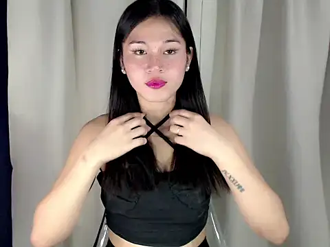 Snapshot of Sephine_2121 chatting on November 29, 2025, 12:05 pm Sephine 2121 online show from November 29, 2025, 12:05 pm
