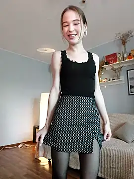 Stacey Will online show from October 12, 2025, 10:49 am