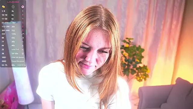 VernellArey online show from November 26, 2025, 4:07 pm