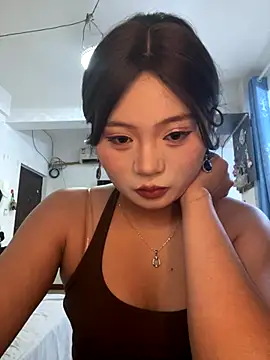 lan-xinh1 online show from October 20, 2025, 3:08 am