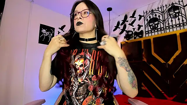 Snapshot of Evangelinejoness_ chatting on November 5, 2025, 11:35 am Evangelinejoness online show from November 5, 2025, 11:35 am