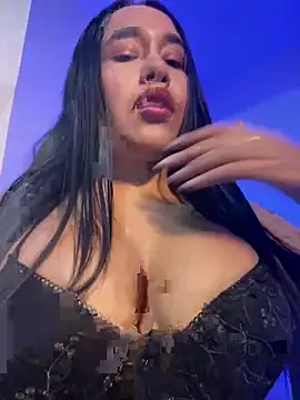 Snapshot of mis-violetha chatting on June 4, 2026, 2:49 am mis-violetha online show from June 4, 2026, 2:49 am