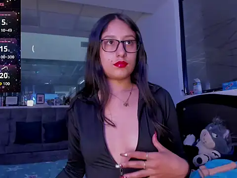 princesstina- online show from January 10, 2026, 6:14 pm