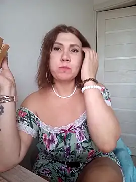 Snapshot of Ambika_beauty chatting on October 23, 2025, 12:59 pm Ambika beauty online show from October 23, 2025, 12:59 pm