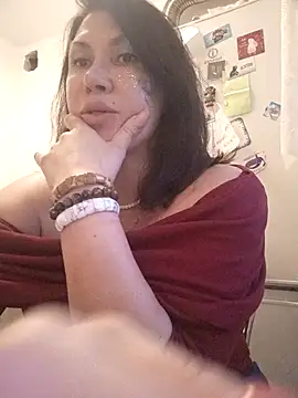 Ambika beauty online show from May 9, 2026, 5:38 pm